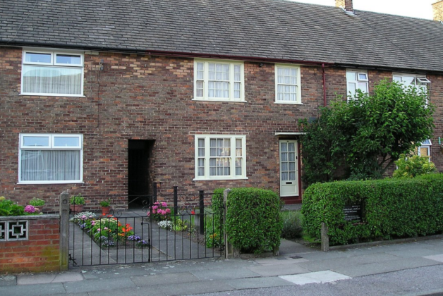 Sir Paul McCartney’s childhood home to be opened to unsigned artists in National Trust project