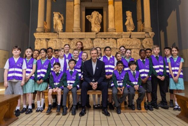 Philanthropist funds 100,000 museum visits for UK schoolchildren