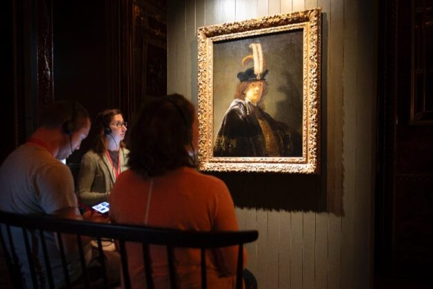 National Trust tests ‘slow looking’ with year-long Rembrandt self-portrait tour