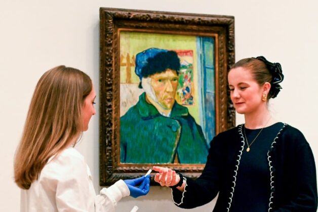 Stress reduced by 22% when viewing original art, new UK study suggests 