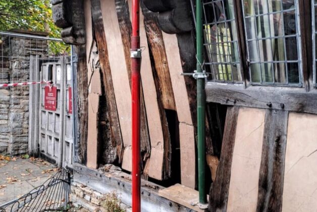 Vehicle causes significant damage to Shakespeare’s Hall’s Croft building
