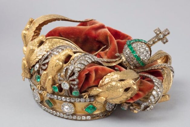 Louvre says crown damaged during heist can be fully restored